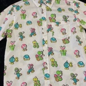 Mario Nintendo men’s shirt size S